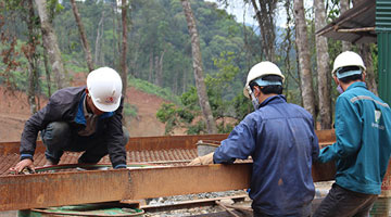 Nỗi lòng mưu sinh nơi công trình
